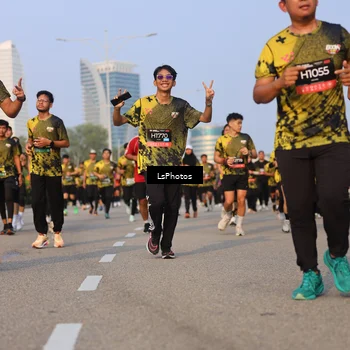Runner Photo 6915924