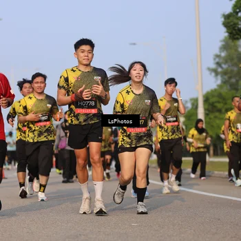 Runner Photo 6915931