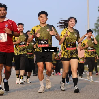 Runner Photo 6915933