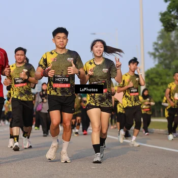 Runner Photo 6915934