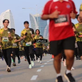 Runner Photo 6915936