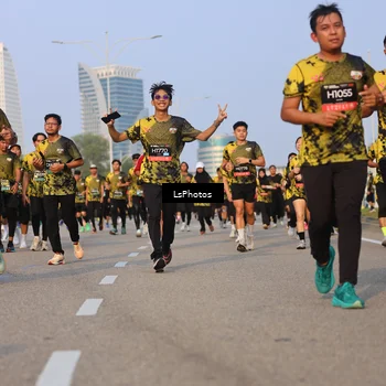 Runner Photo 6915939