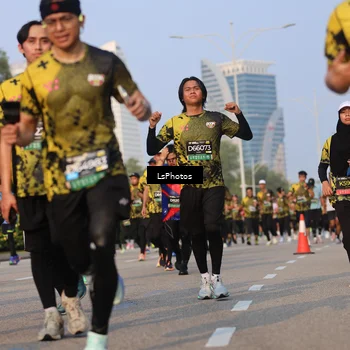 Runner Photo 6915945