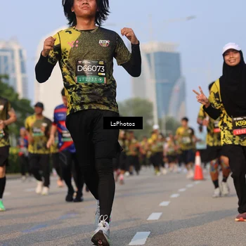 Runner Photo 6915947