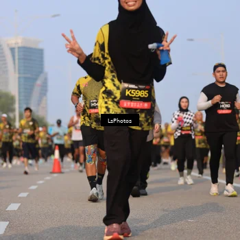 Runner Photo 6915950