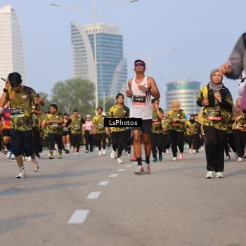 Runner Photo 6915963