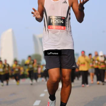 Runner Photo 6915980