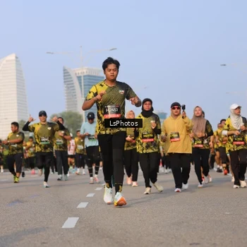 Runner Photo 6915983