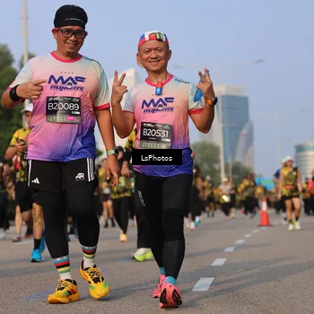 Runner Photo 6916089