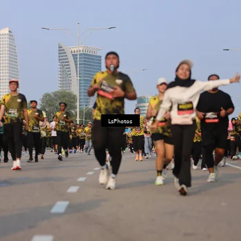 Runner Photo 6916105