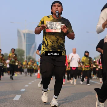 Runner Photo 6916108