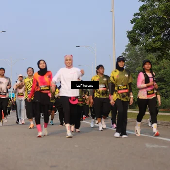 Runner Photo 6916118