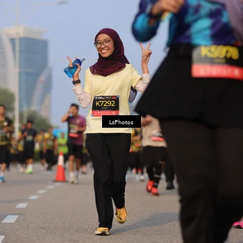 Runner Photo 6916198
