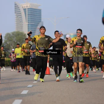 Runner Photo 6916227