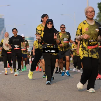 Runner Photo 6916237
