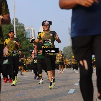 Runner Photo 6916257
