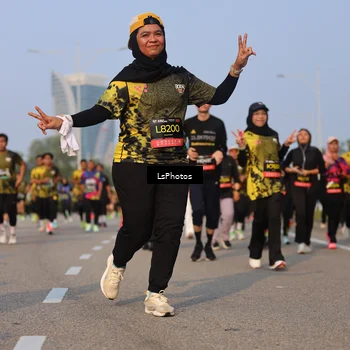 Runner Photo 6916268
