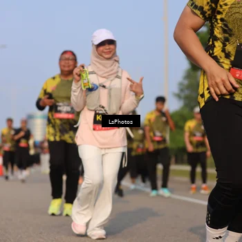 Runner Photo 6916278