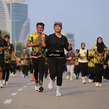 Runner Photo 6916283