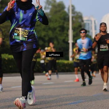 Runner Photo 6916292