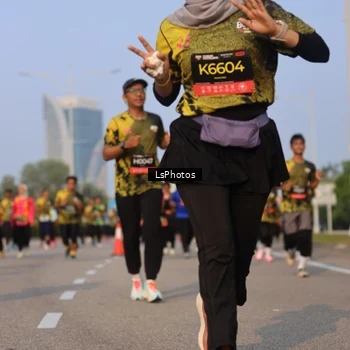 Runner Photo 6916320