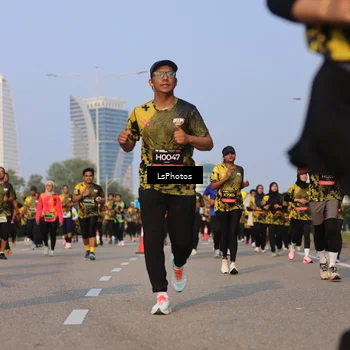 Runner Photo 6916324