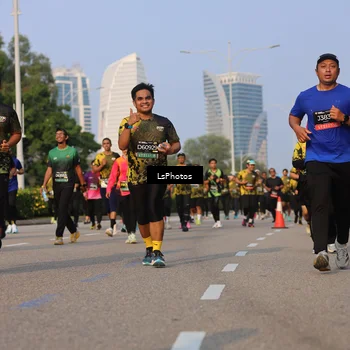 Runner Photo 6916332