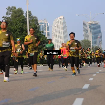 Runner Photo 6916345