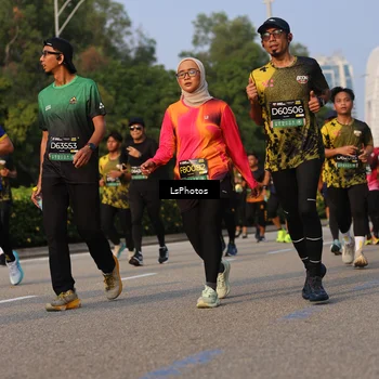 Runner Photo 6916351