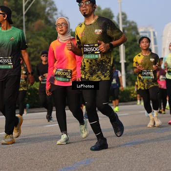 Runner Photo 6916355