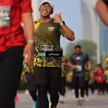 Runner Photo 6916373