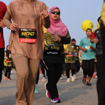 Runner Photo 6916401