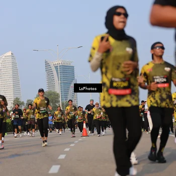 Runner Photo 6916424
