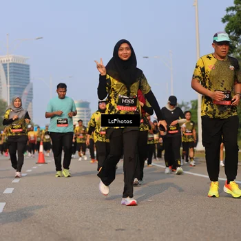 Runner Photo 6916595
