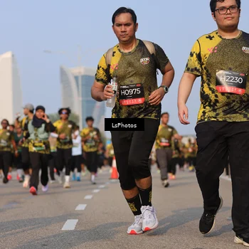 Runner Photo 6916631