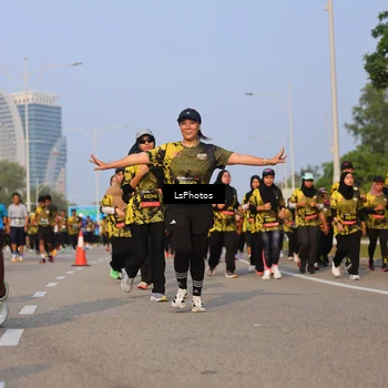 Runner Photo 6916815