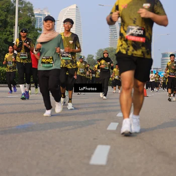 Runner Photo 6916967