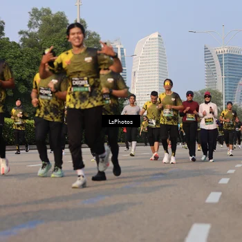 Runner Photo 6916976