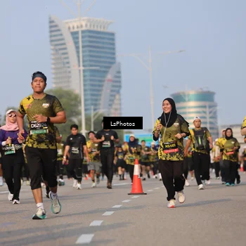 Runner Photo 6916985