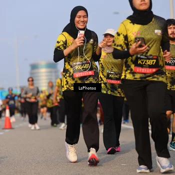 Runner Photo 6916991