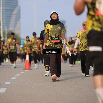 Runner Photo 6917113
