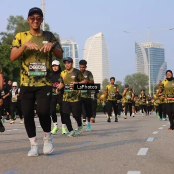 Runner Photo 6917136