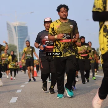 Runner Photo 6917157