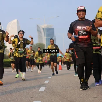 Runner Photo 6917161