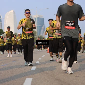 Runner Photo 6917202