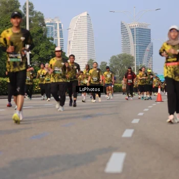 Runner Photo 6917208