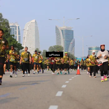 Runner Photo 6917219