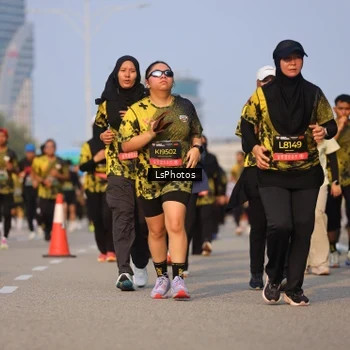 Runner Photo 6917233