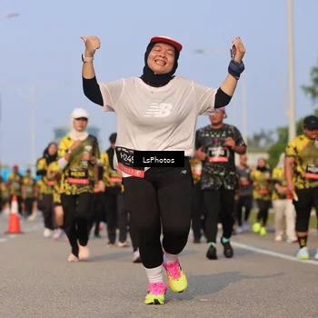 Runner Photo 6917248