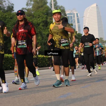 Runner Photo 6917251